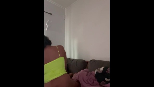 Somebody Babymama Riding Dick