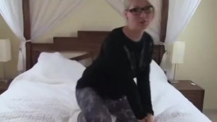 Stepmom Gets Hot Creampie while Phone Talking to Husband